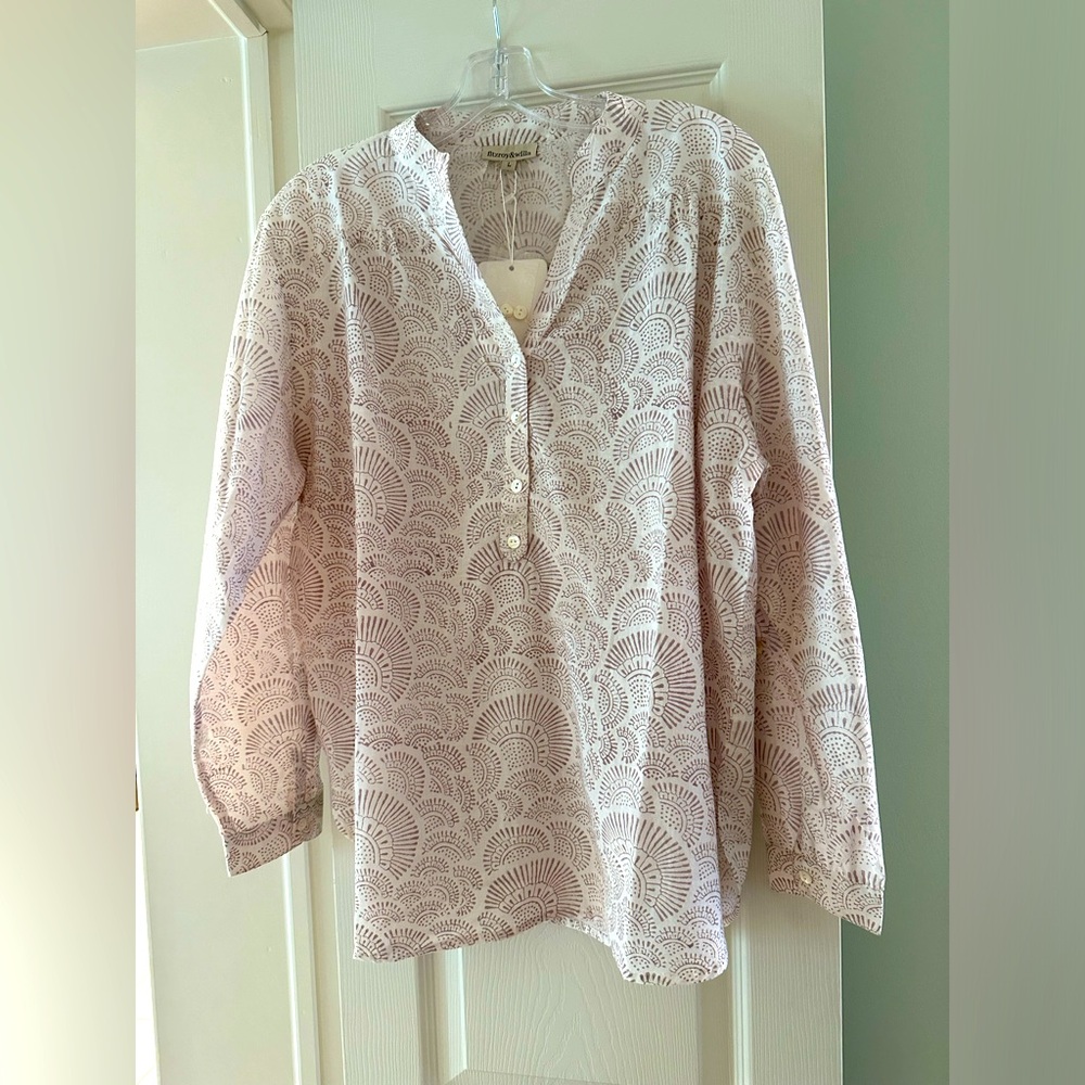 NWT Woman’s Block Printed Henley Tunic, size L